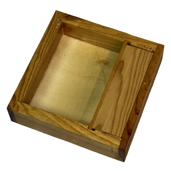 Nourrisseur couvre cadres WAGNUC paraffiné pour WAGNUC 280*280*70*25mm